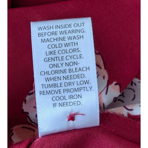 Candies Red Floral Button Up Collard Blouse With Rolled Sleeves XL - Picture 4 of 9